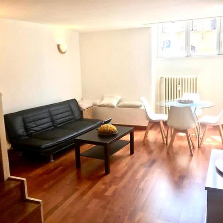 Apartamento Yourvacanza Navigli Loft Milán Exterior foto